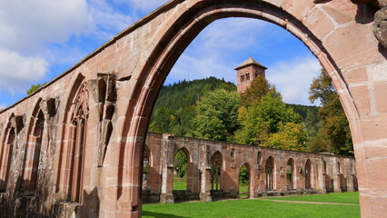 Blick auf den Eulenturm des ehemaligen Klosters Calw-Hirsau, Nordschwarzwald - obrazy, fototapety, plakaty
