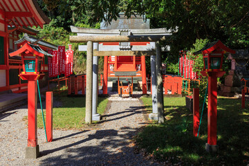 Fototapeta na wymiar 阿須賀神社
