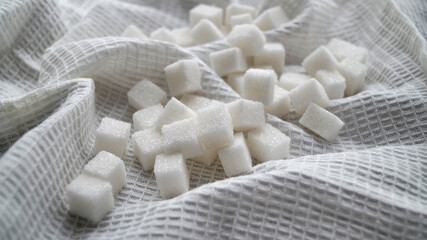 Fototapeta na wymiar marshmallows in a bowl