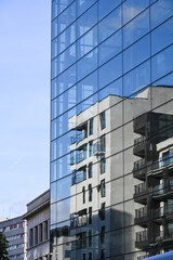 building beton verre architecture immobilier tour immeuble logement Bruxelles