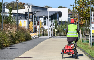 mobilité environnement velo bicyclette Bruxelles ecologie tricycle senior