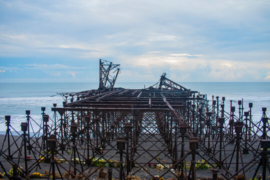 muelle de puerto antiguo 