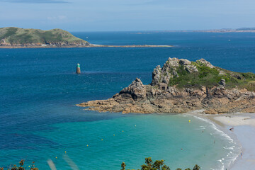 vue sur la plage de trestrignel à Perros guirec