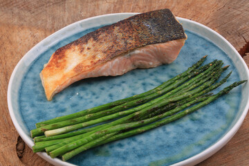 salmon and asparagus