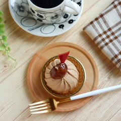 大きなマロンがオシャレなモンブラン