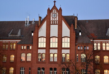 Rote Backsteinfassaden in Berlin