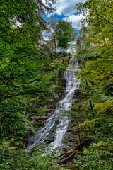 Fototapeta na wymiar Pratt Falls In New York