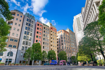 東京都港区汐留　イタリア街の風景