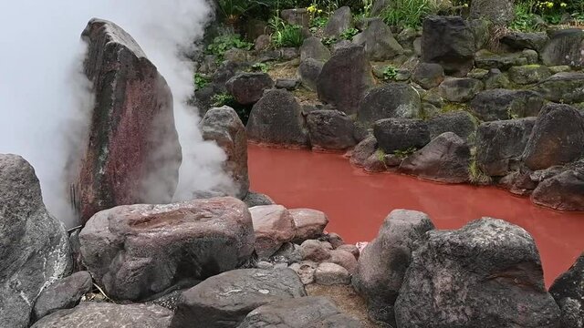 大分県　別府市　血の池地獄