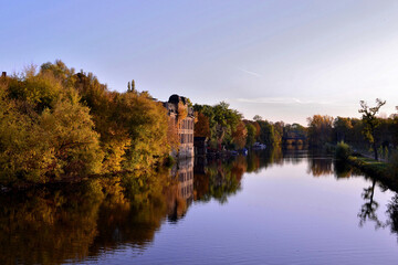 Fototapeta na wymiar Saale River Halle (Saale) Germany - October 19, 2012