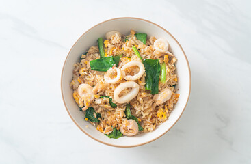 Fried rice with squid or octopus