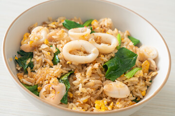 Fried rice with squid or octopus