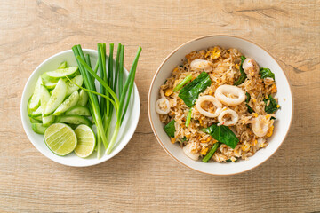 Fried rice with squid or octopus