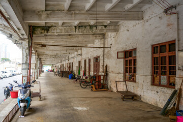 Naklejka na ściany i meble Corridor outside China's old workshop