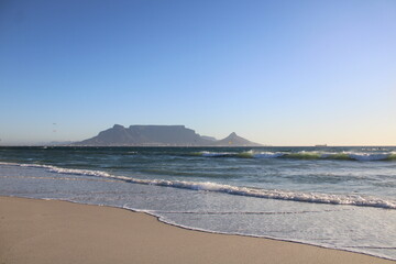 Fototapeta na wymiar Table Mountain and beach in Cape Town