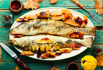 Grilled dietary fish with quince