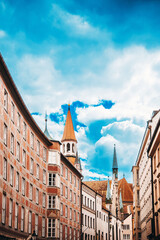 Fototapeta na wymiar Street view of downtown Munich, Germany.