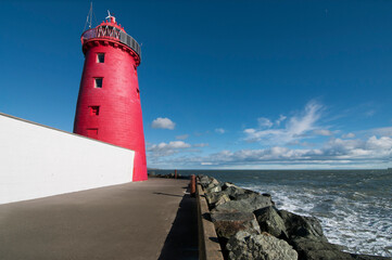 The red ligthouse