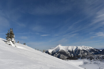 Fototapeta na wymiar Schneeberg im Winter von der Rax aus, Niederösterreich