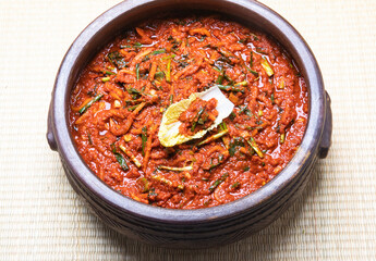 Delicious kimchi, the repre sentative food of korea, and kimchi ingredients and kimchi ingredients
대한민국 대표음식인 맛있는 김치와 김치재료와 김치속