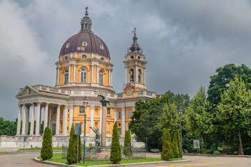 Fototapeta na wymiar Exterior view of Basilica of Superga, a late baroque and neoclassical catholic church built by the Savoy family. Turin. piedmont. Italy