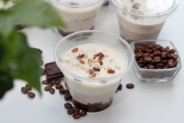 chocolate mousse dessert
