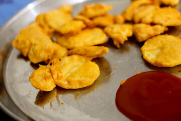 aloo pakodas in the plate