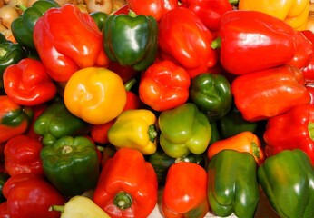 Obraz na płótnie Canvas various tasty peppers close up