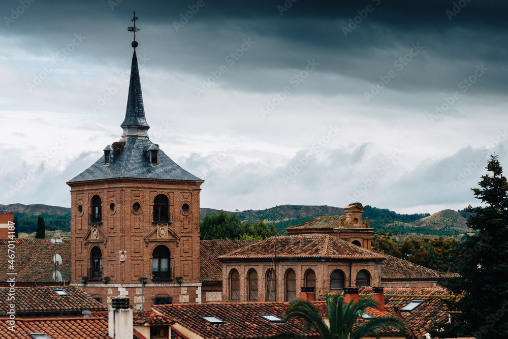 Sticker Scenic view of old buildings in Alcala de Henares in Madrid, Spain