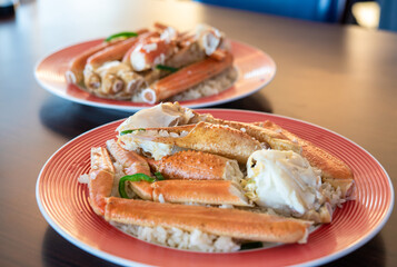 二つ並んだカニピラフ