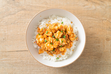 stir-fried shrimps with garlic and shrimps paste