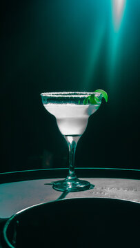 mojito drink dark wall