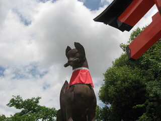 伏見稲荷神社狐