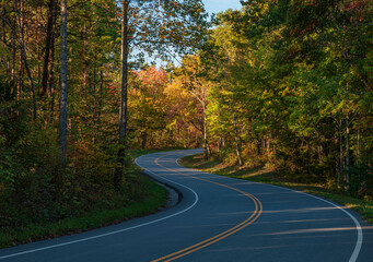 Fototapeta premium 659-27 Foothills Parkway Autumn Color