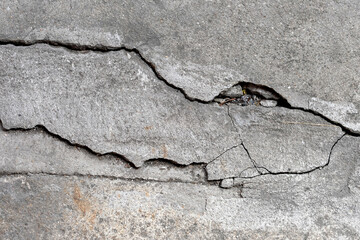 cracked wall