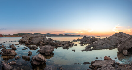 Puesta de sol en la cala de Cavalleria Menorca