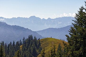 Blick vom Gipfel des Hinteren Hoernles auf die Bayerischen Alpen, Bayern, Deutschland, Europa