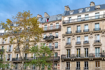 Fototapeta na wymiar Paris, beautiful buildings, boulevard Voltaire in the 11e district 