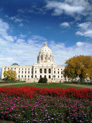 Fototapeta na wymiar Minnesota state capitol building