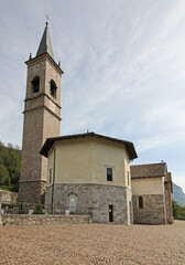 Fototapeta premium l'antica chiesa di San Lorenzo a Lomaso (Trentino)