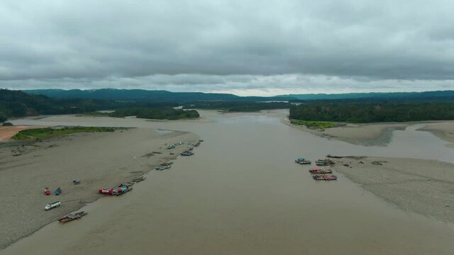 Rio mazuco selva peruana