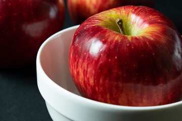 red apples in a bowl
