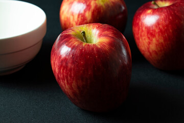 red apples in a bowl