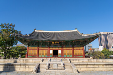 traditional korean architecture in the park