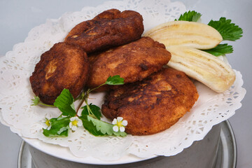 banana fritters