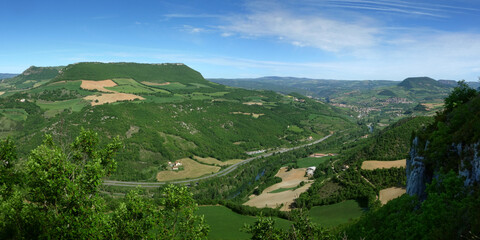 Fototapeta na wymiar Puech d'Andan - vallée du Tarn