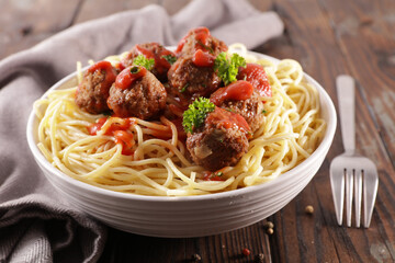 spaghetti and meatballs with tomato sauce