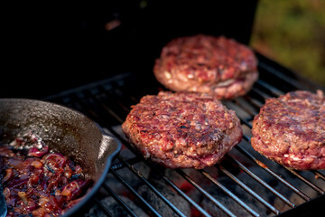 grilled beef cutlets with sauce