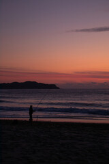 Fototapeta premium Pescador al atardecer