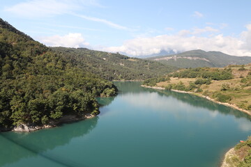 Fototapeta na wymiar Lake in the mountains near Grenoble
